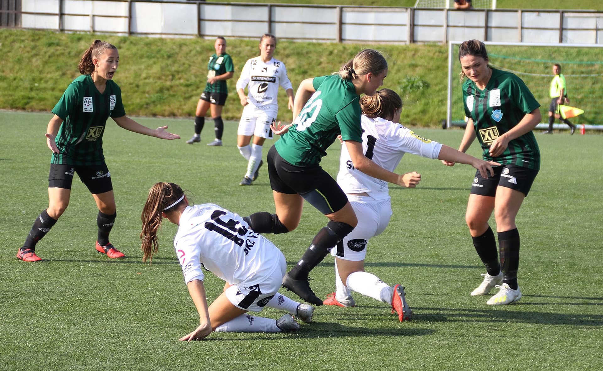 Fotballkamp på Strandalandet